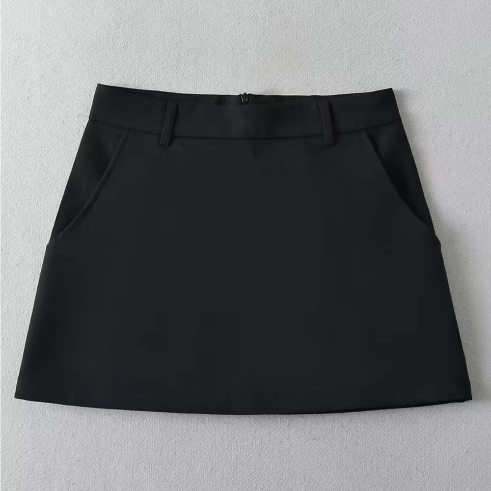 Classic Black Mini Skirt